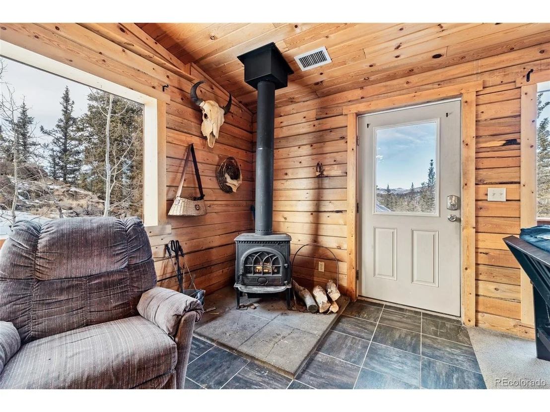 Photo of 225 Deadwood Dr