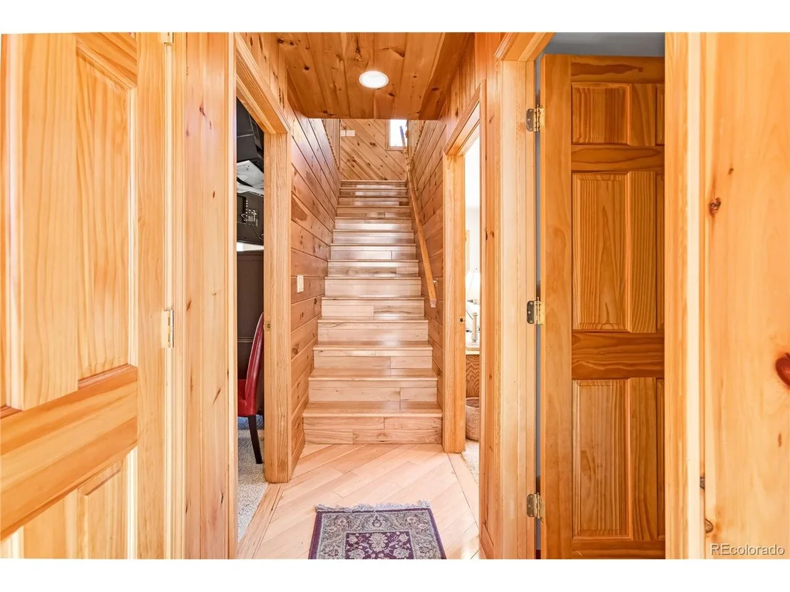 Photo of 1135 Ogden Loop
