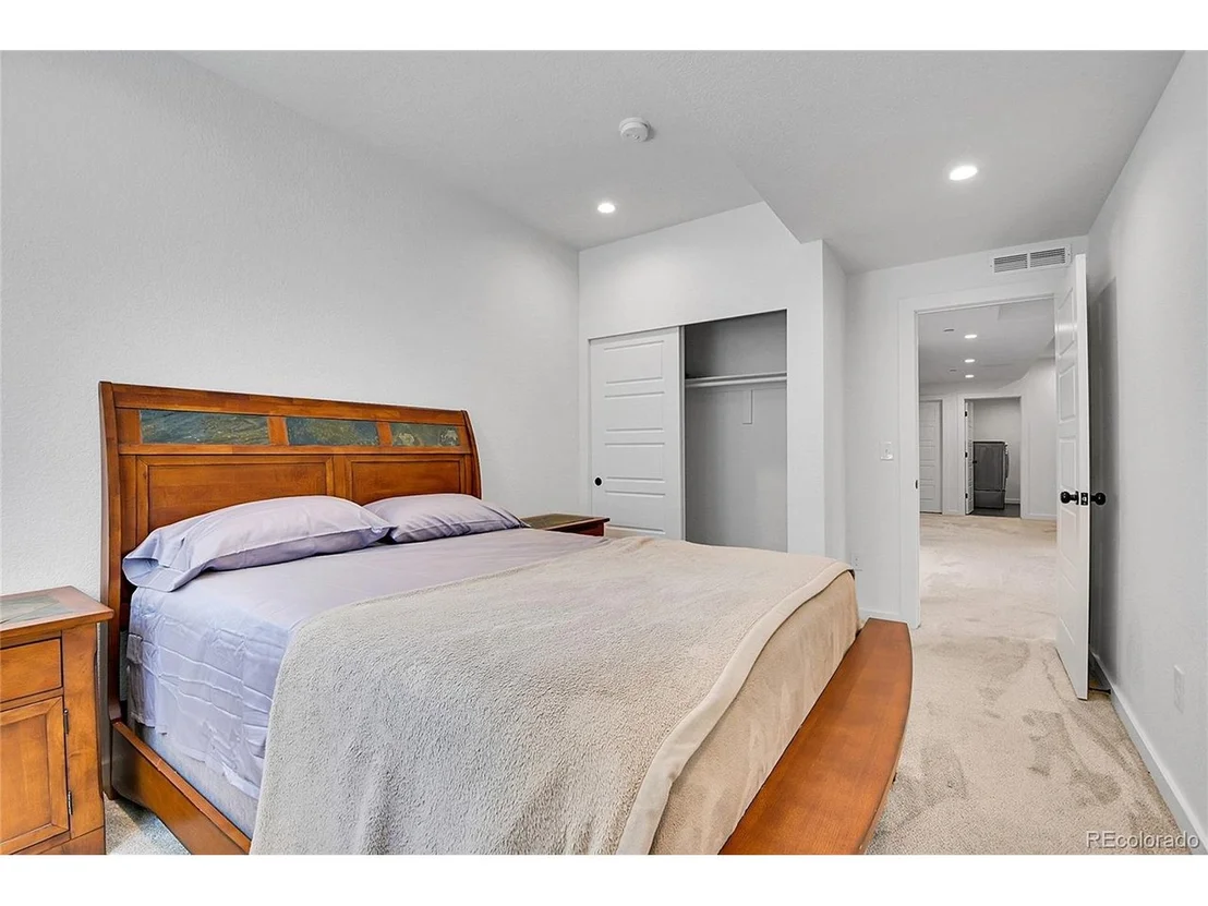 Photo of 191 Diamond Dr