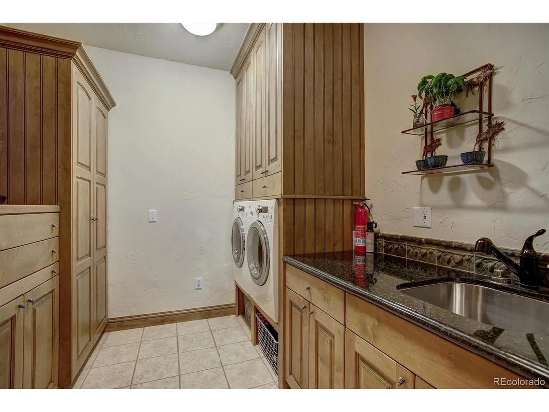 Photo of 140 Goldenrod Cir