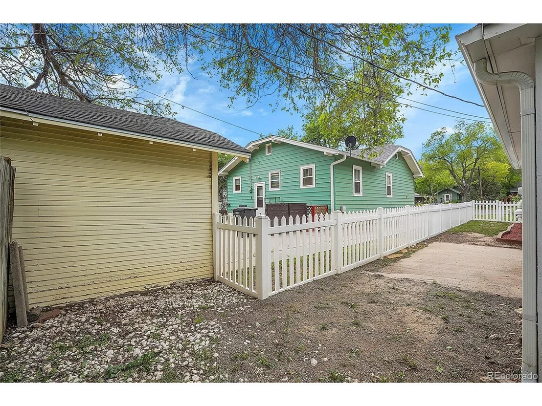Photo of 1802 14th Ave
