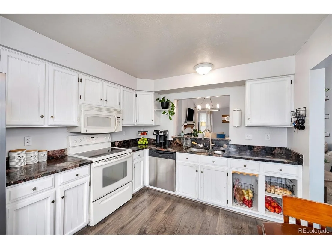 Photo of 7538 Depew St