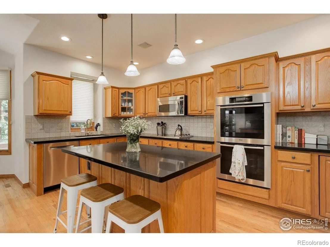 Photo of 2130 Parkview Dr
