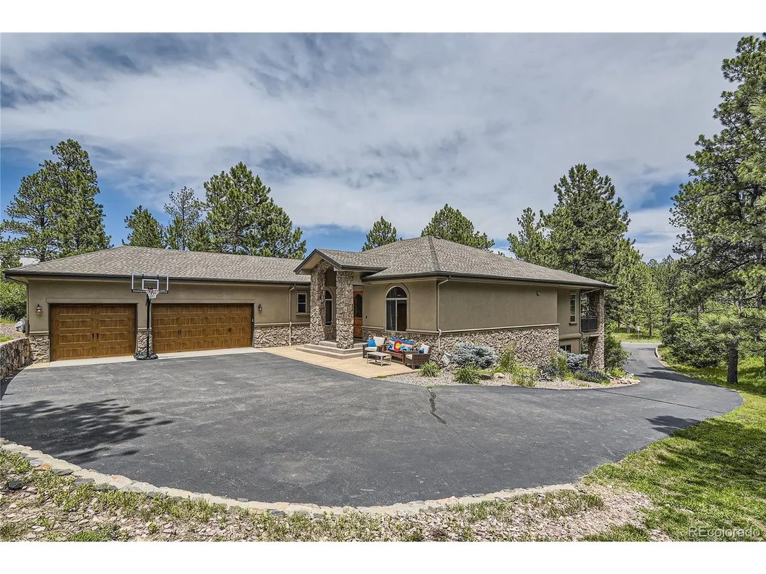 Photo of 570 Independence Dr