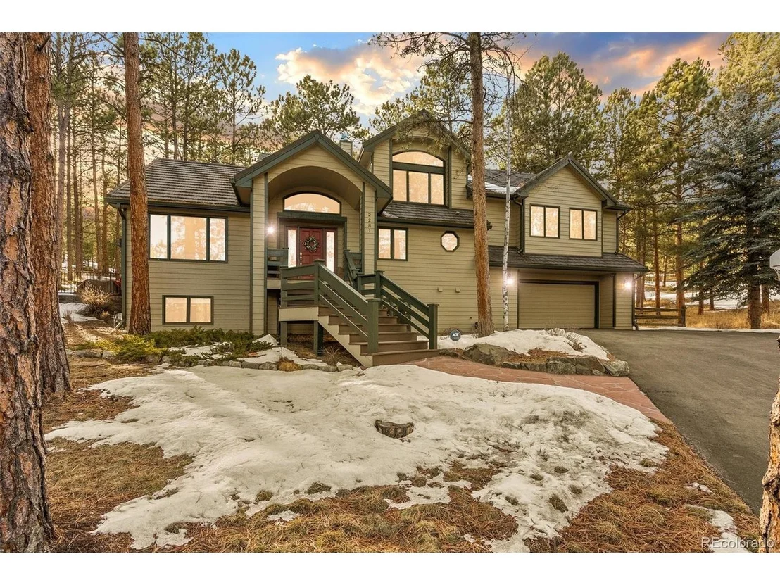 Photo of 2281 Baldy Ln