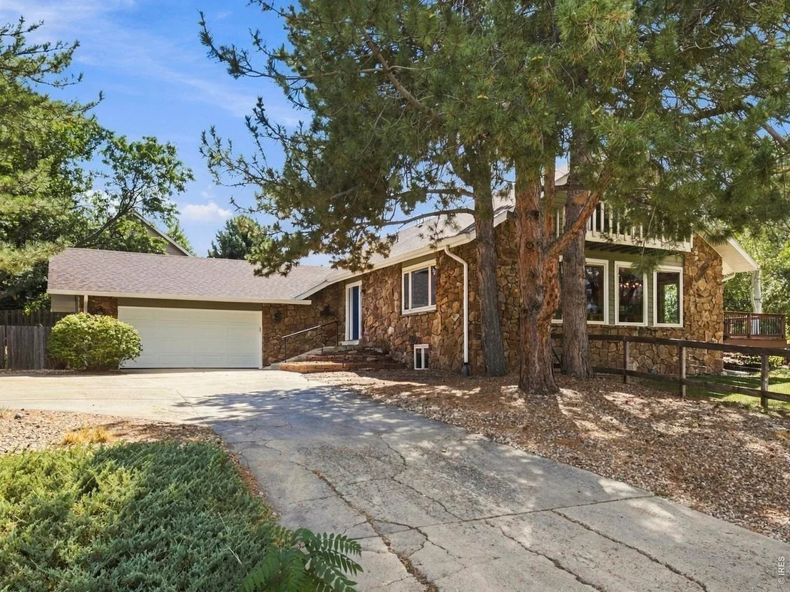 Photo of 9004 Walker Rd