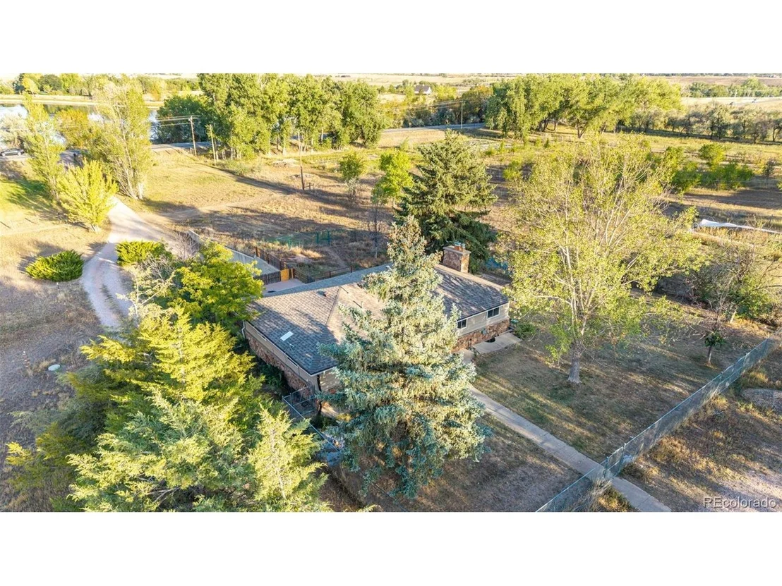 Photo of 2301 S County Road 23e
