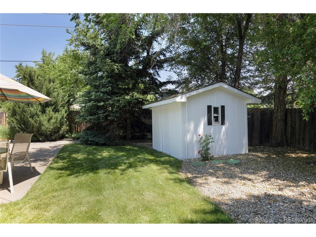 Photo of 6985 Harvest Rd