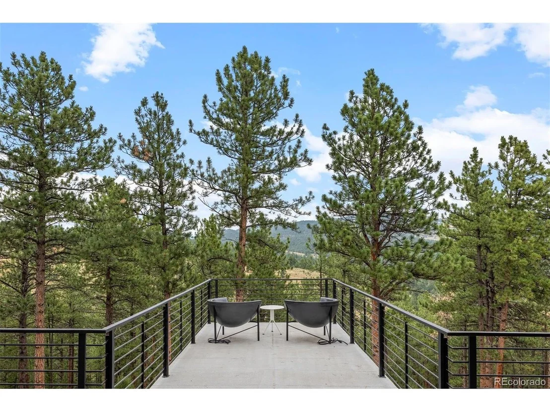 Photo of 2888 Highlands View Rd