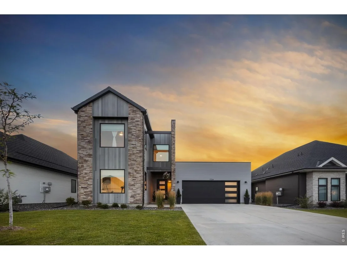 Photo of 1724 Barefoot Dr