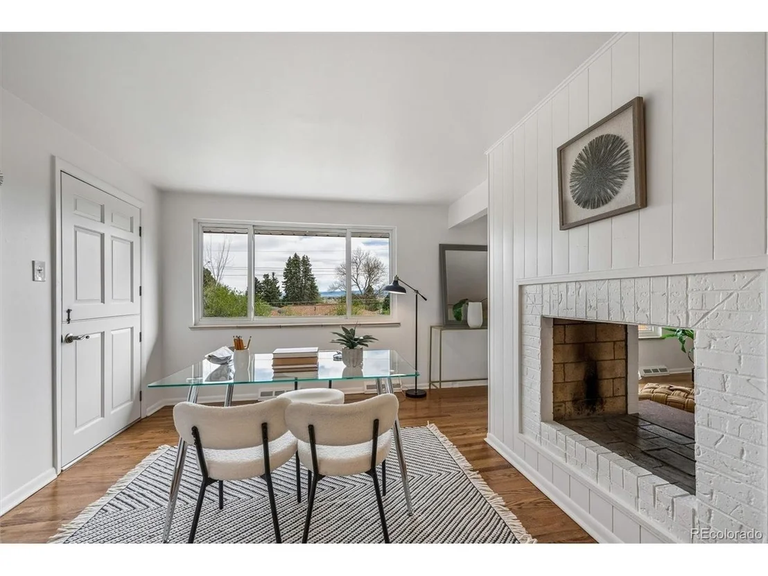 Photo of 3650 W Linvale Pl