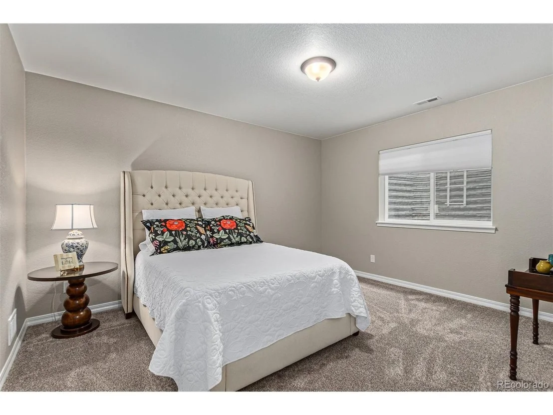 Photo of 16373 Mountain Glory Dr