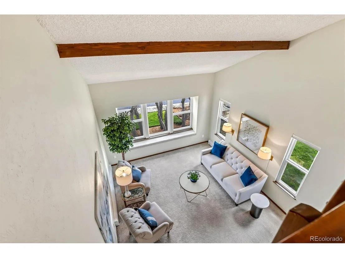 Photo of 243 Dawson Dr