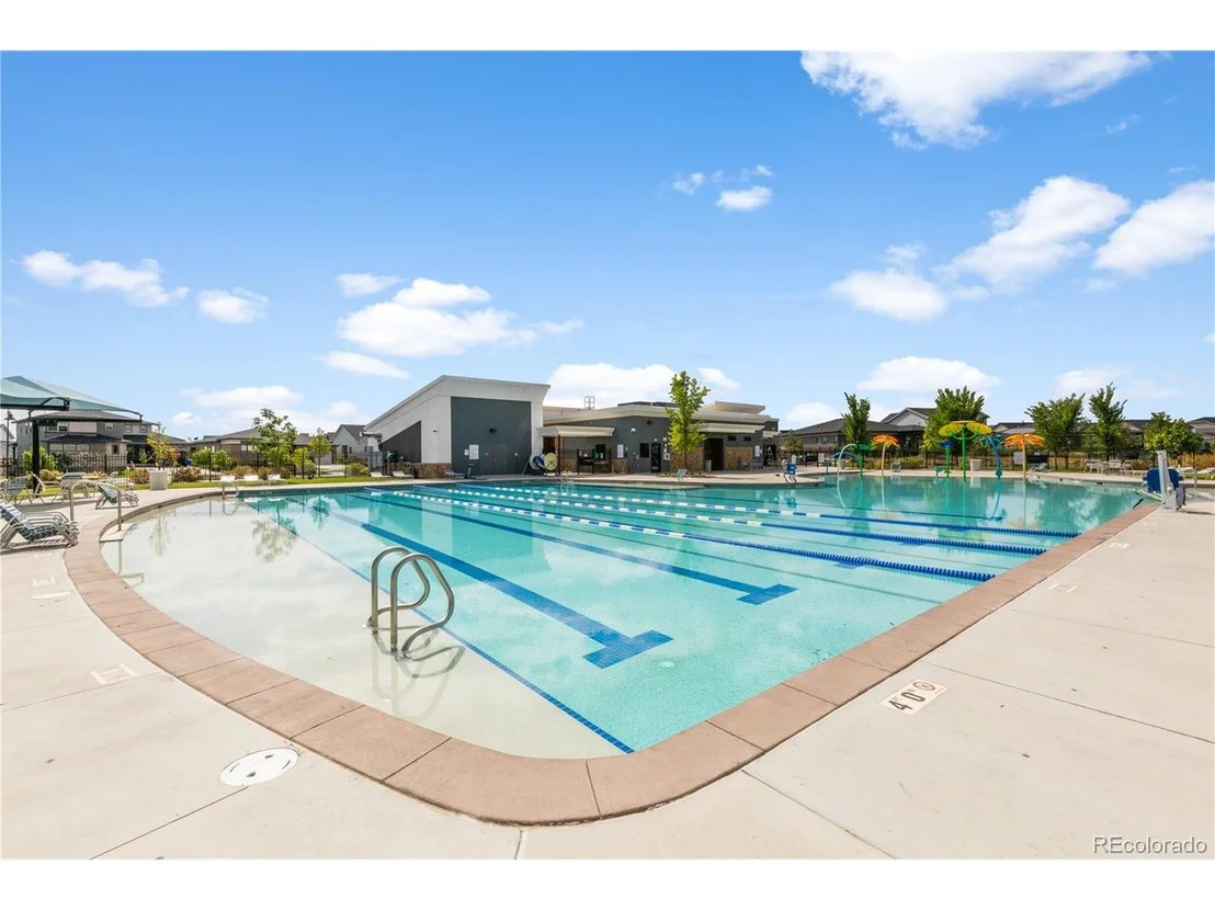 Photo of 4607 Lakeside Dr