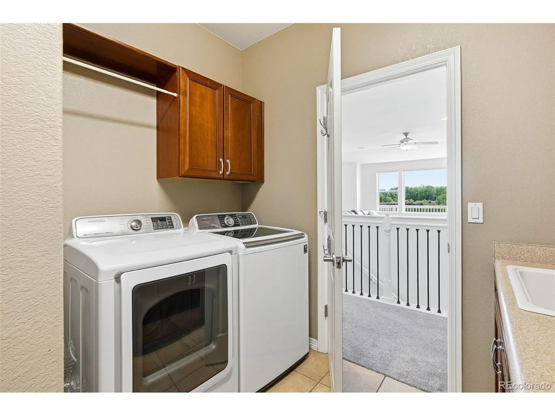 Photo of 1744 Edgewater Pl