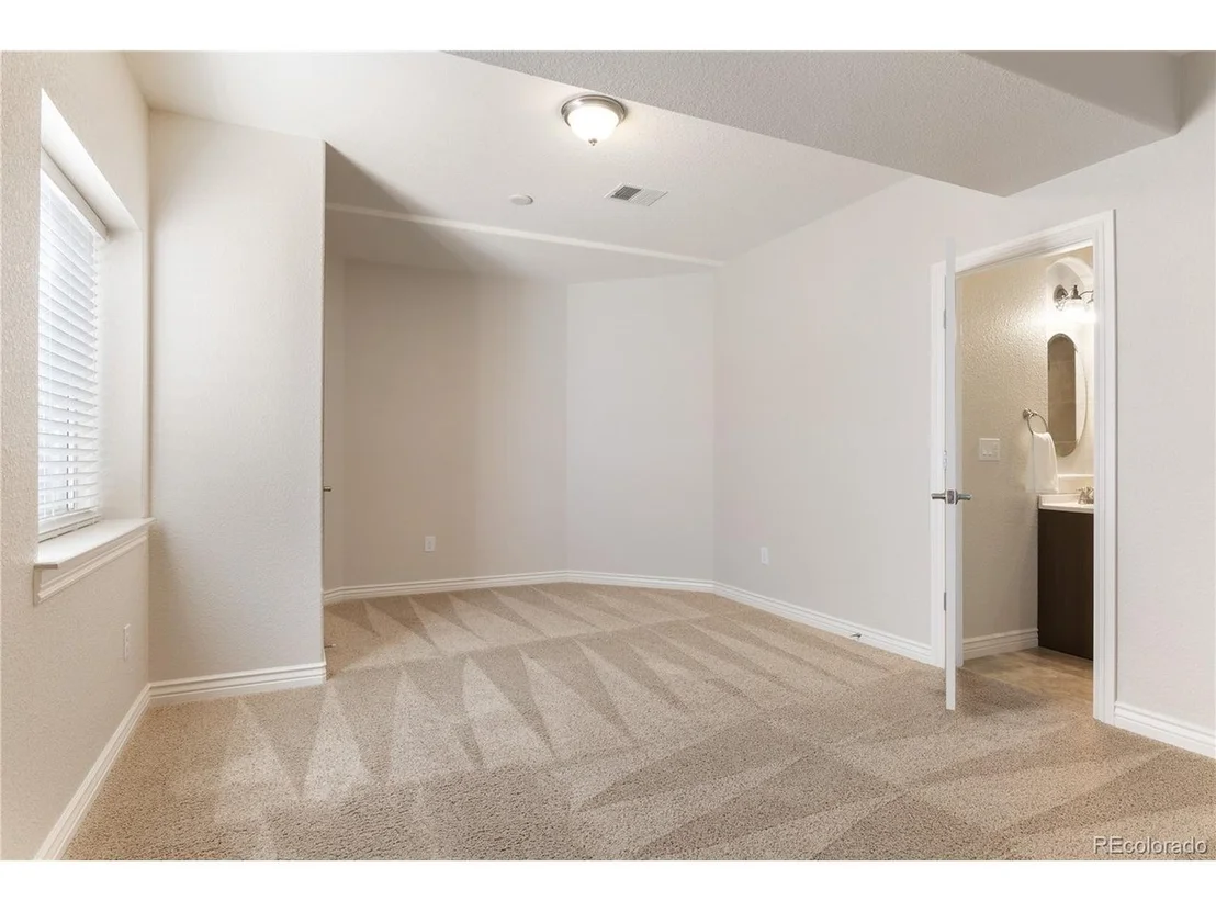 Photo of 5270 Craftsman Dr