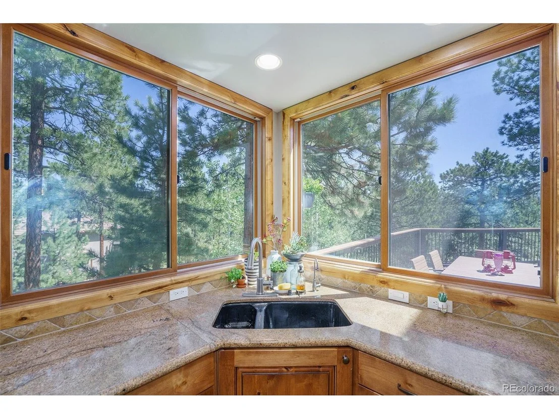 Photo of 2977 Keystone Dr