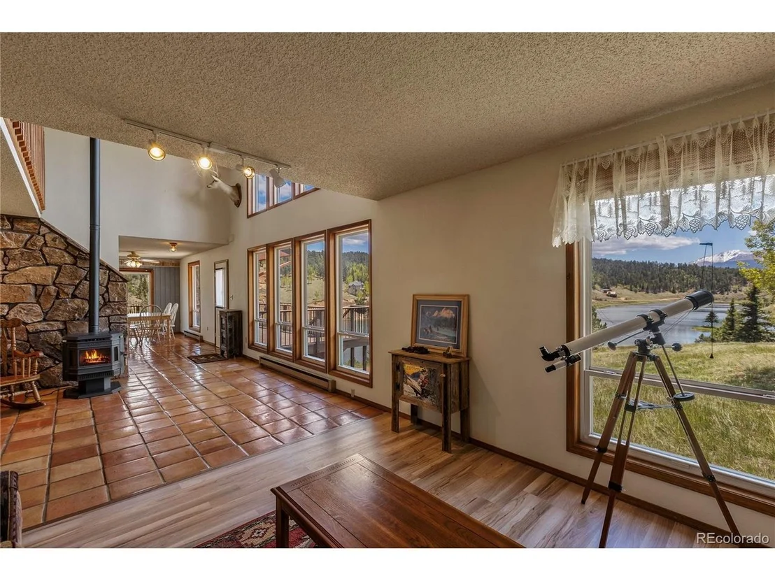 Photo of 1506 Lake Pl
