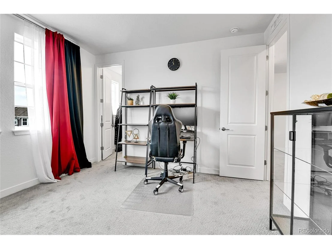 Photo of 22472 E Narrowleaf Cir