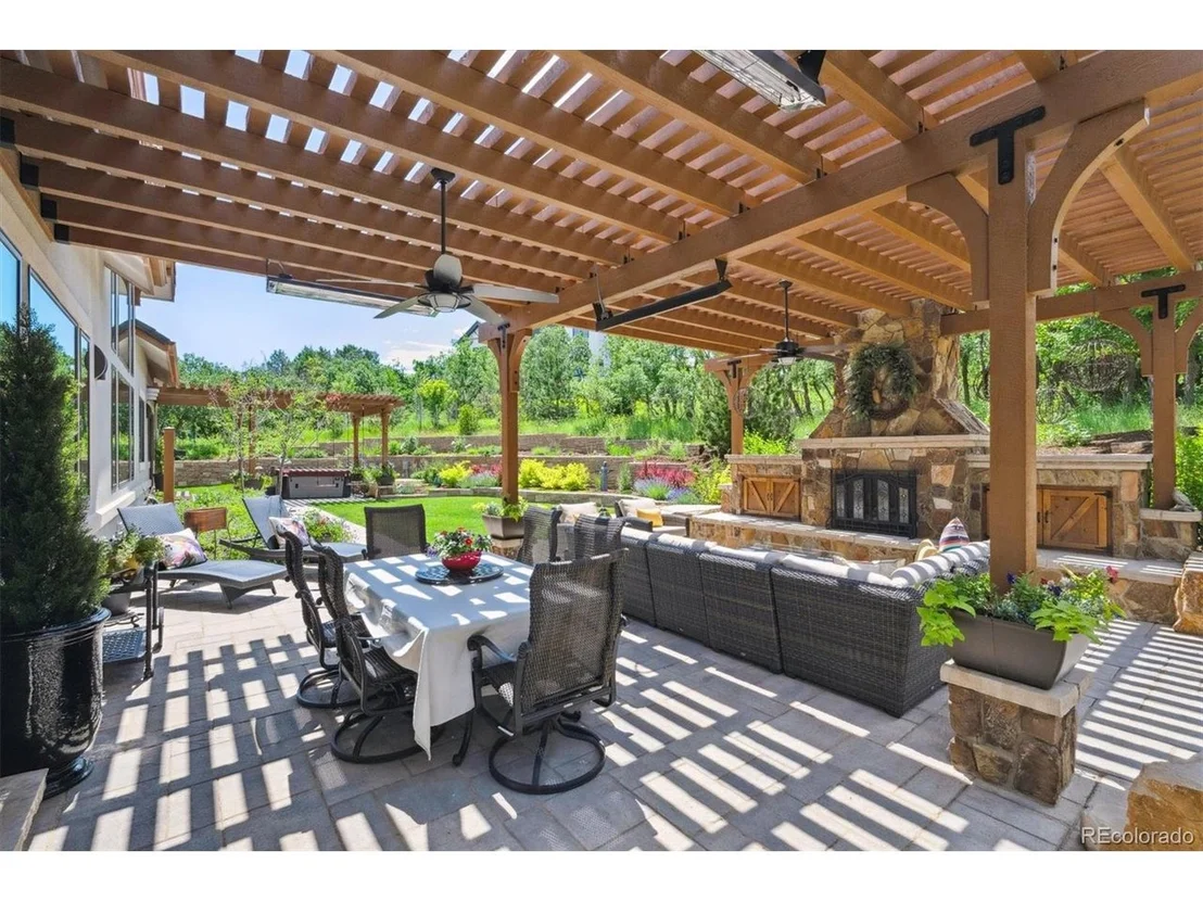 Photo of 6100 Huron Ln