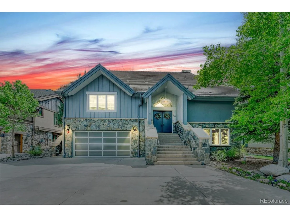 Photo of 88 Masters Dr