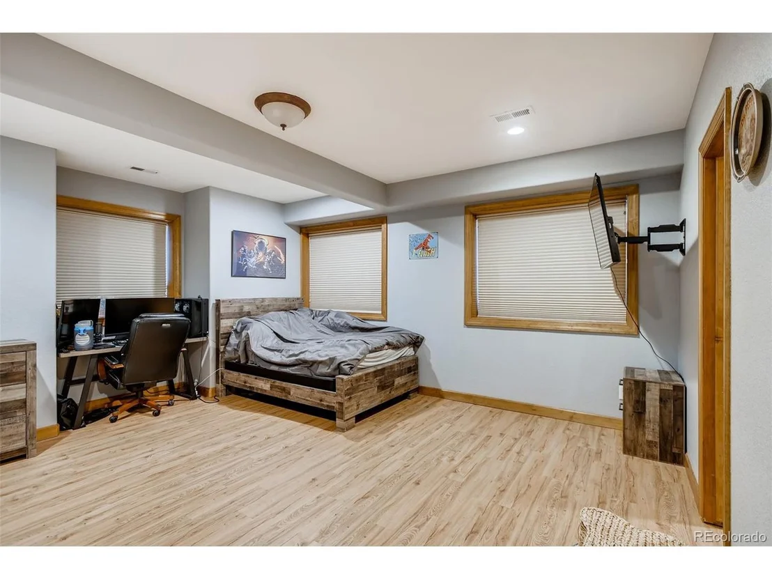 Photo of 3766 Vale View Ln