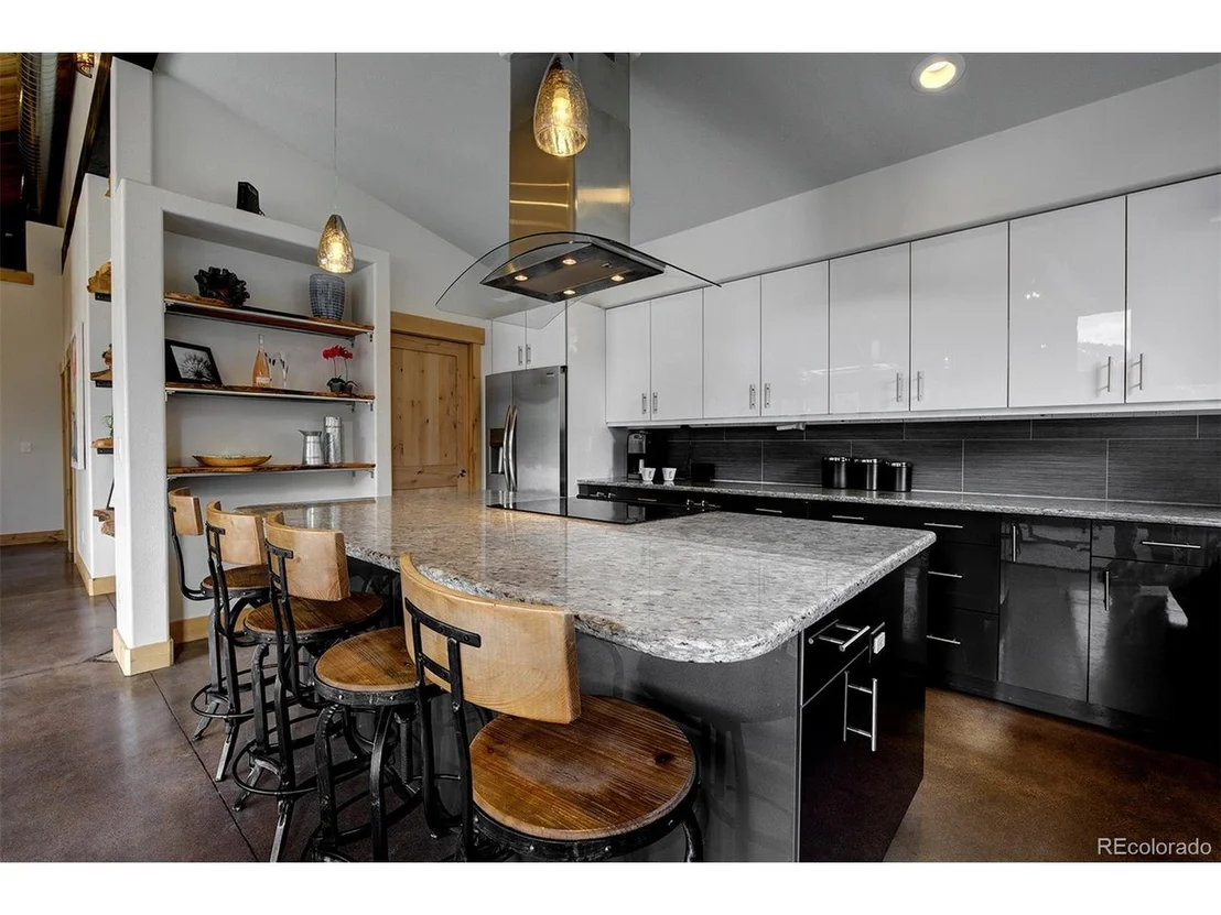 Photo of 9362 Jennings Rd