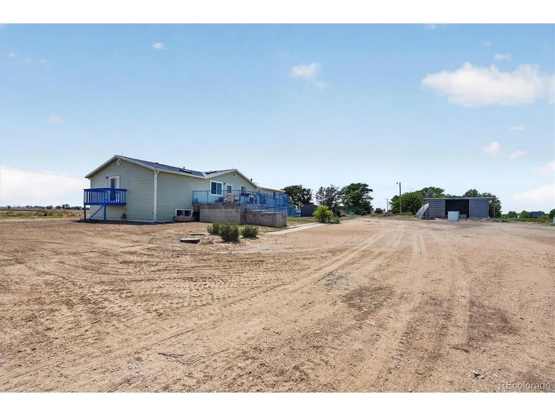 Photo of 32189 County Road 16