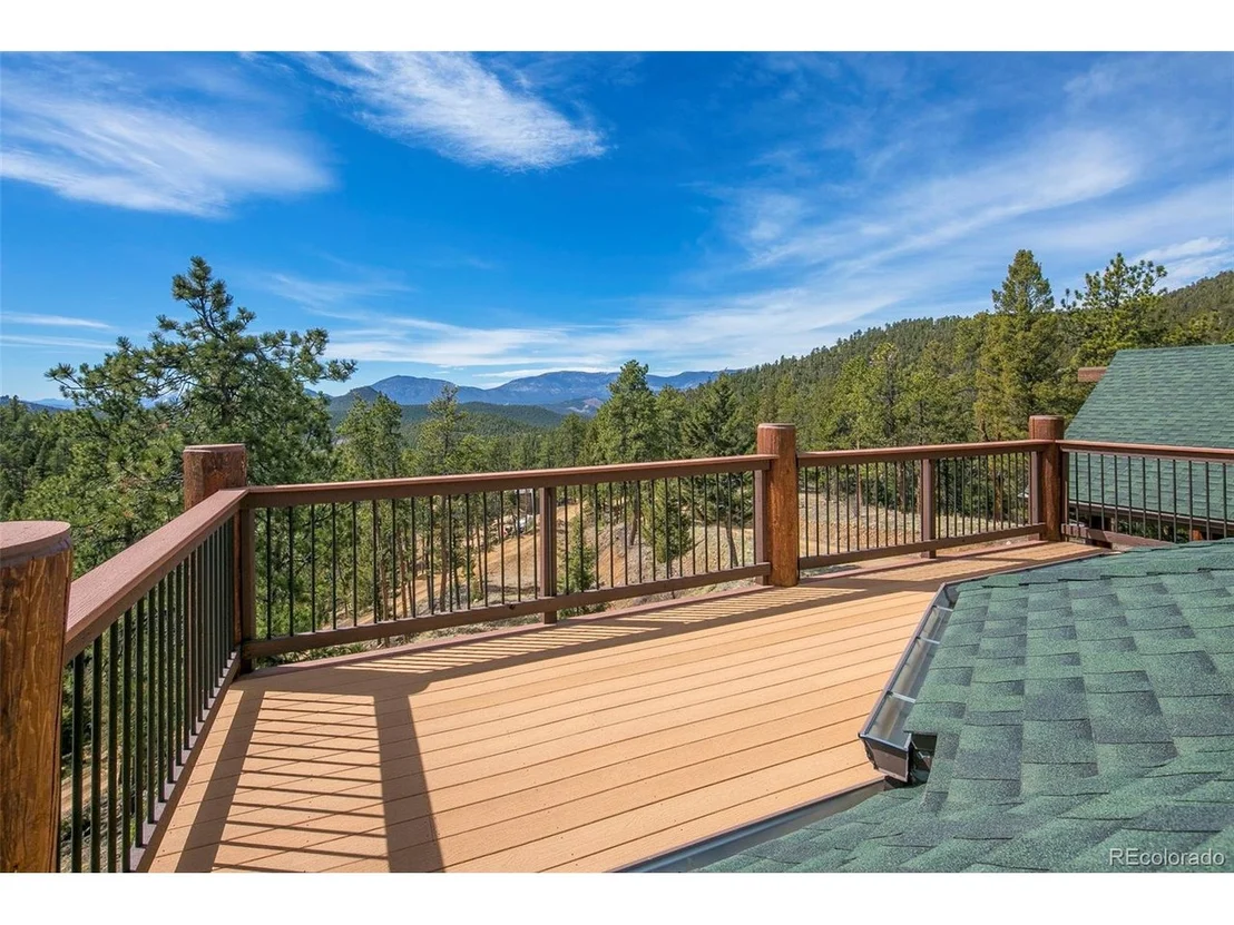 Photo of 25811 Rampart Ln