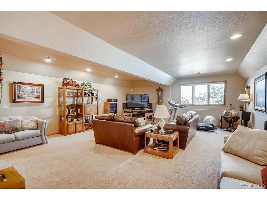 Photo of 1011 47th Ave
