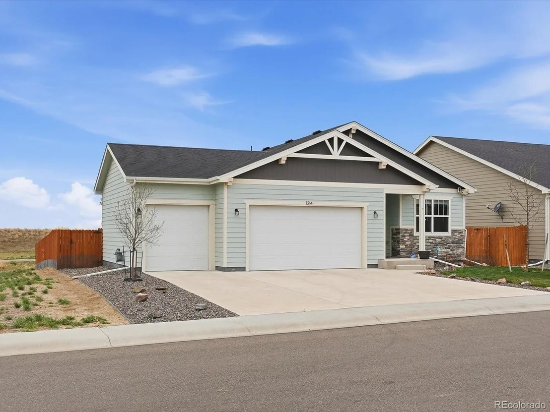Photo of 1214 Coyote Ln