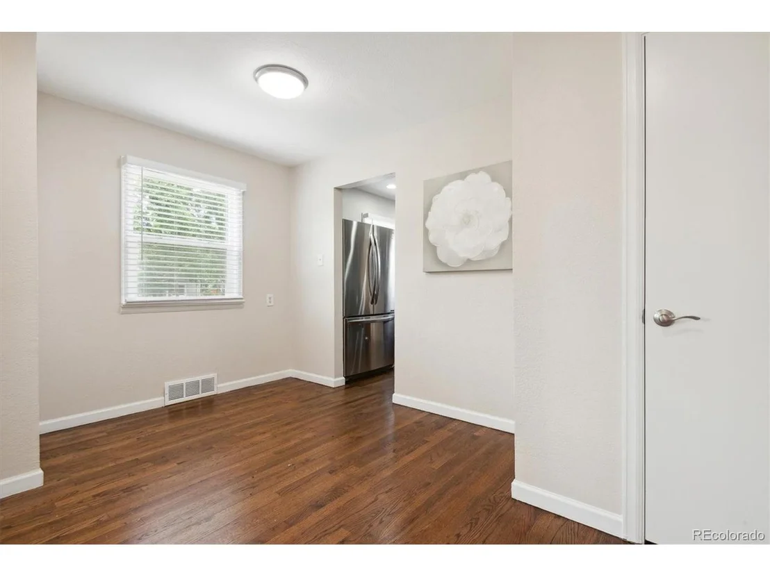 Photo of 1160 Wabash St