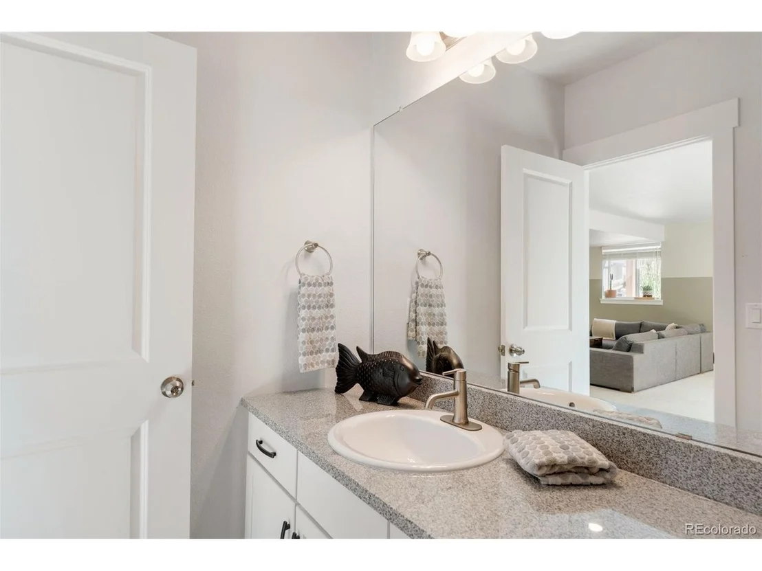 Photo of 353 Mount Rainier St