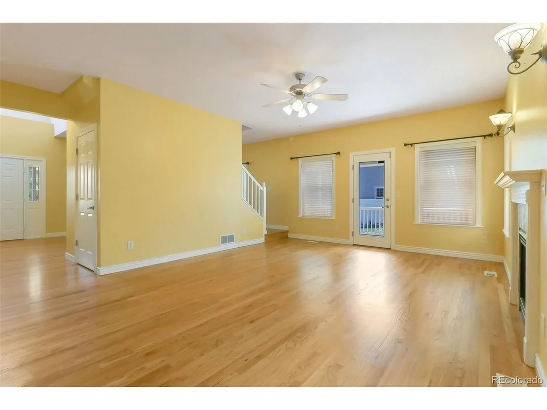 Photo of 125 52nd Ave
