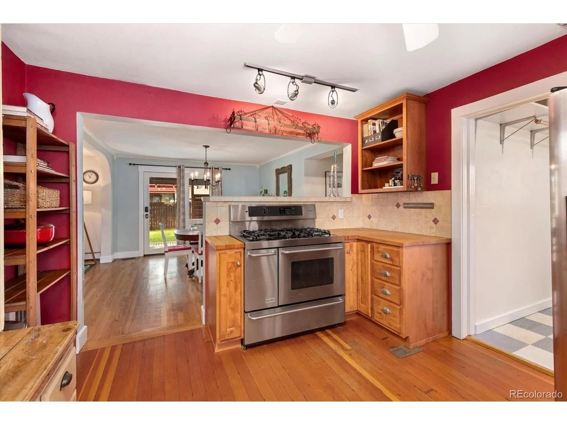 Photo of 212 Blake St