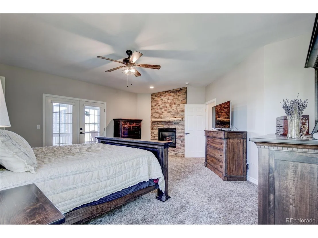 Photo of 46186 Needleleaf Ln
