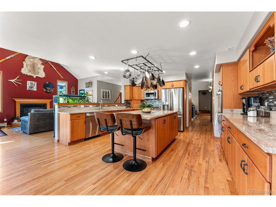 Photo of 6137 Colorow Dr