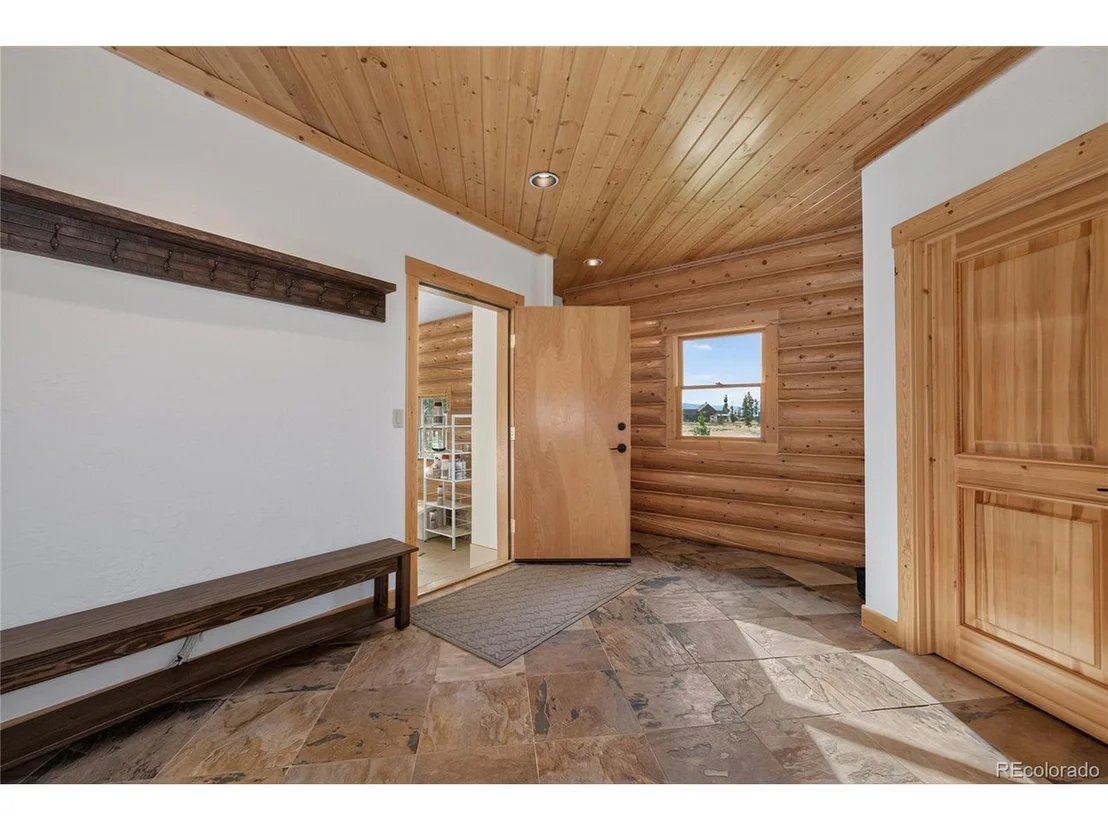 Photo of 764 Stagecoach Dr