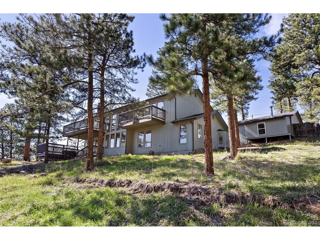 Photo of 4800 Forest Hill Rd