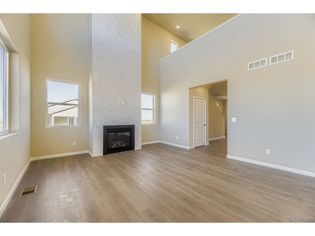 Photo of 42953 Colonial Trail