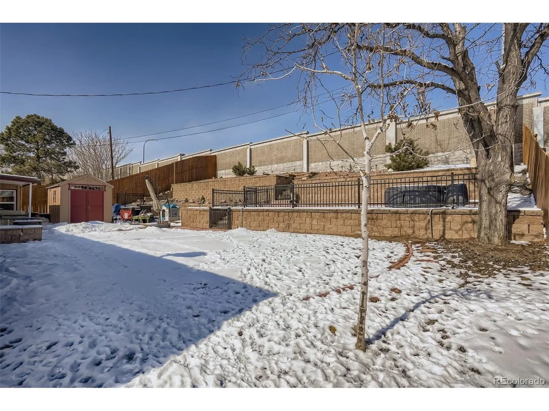 Photo of 6913 W 71st Pl