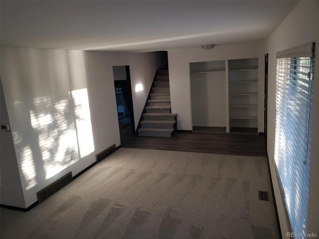Photo of 8365 Dover Way
