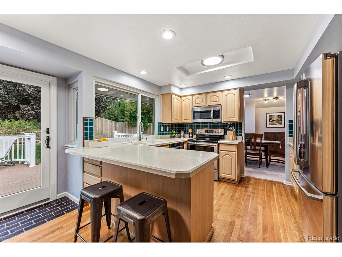Photo of 4765 W 101st Pl