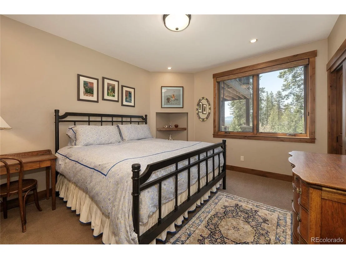 Photo of 338 County Road 511