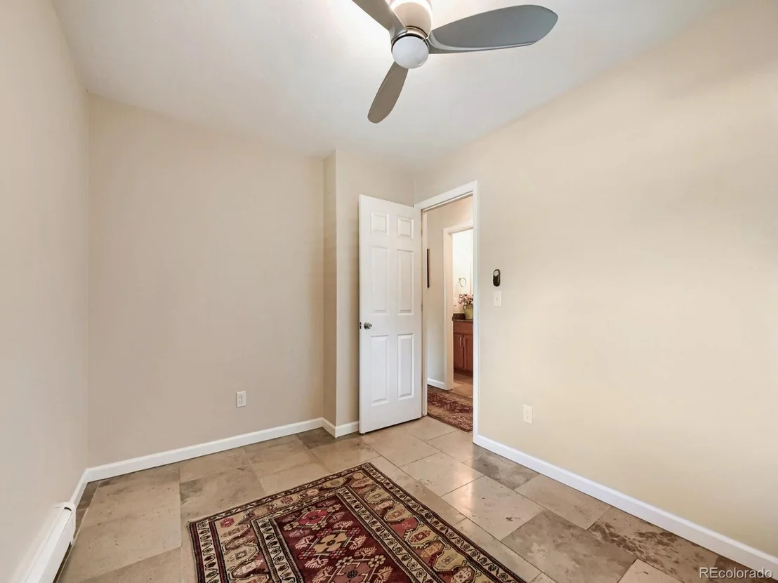 Photo of Unit 8 at 695 Manhattan Dr