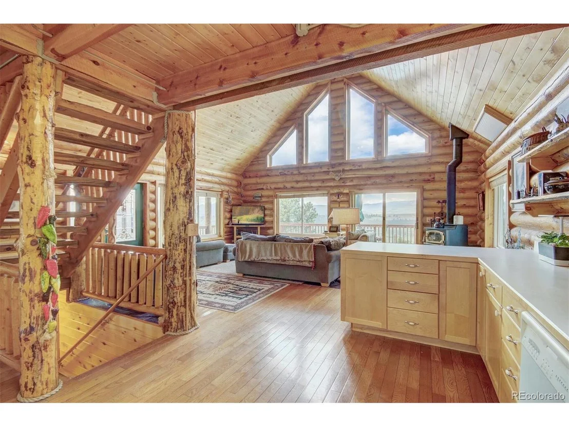 Photo of 706 Bonell Dr