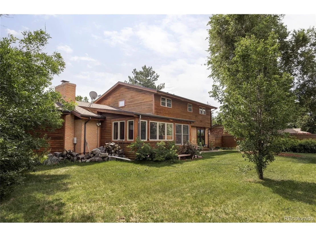 Photo of 365 Seminole Dr