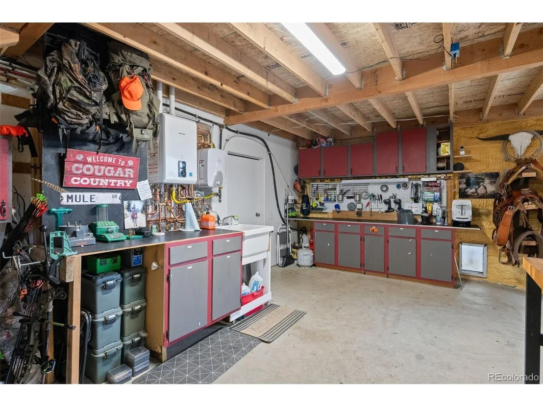 Photo of 150 Summit Dr