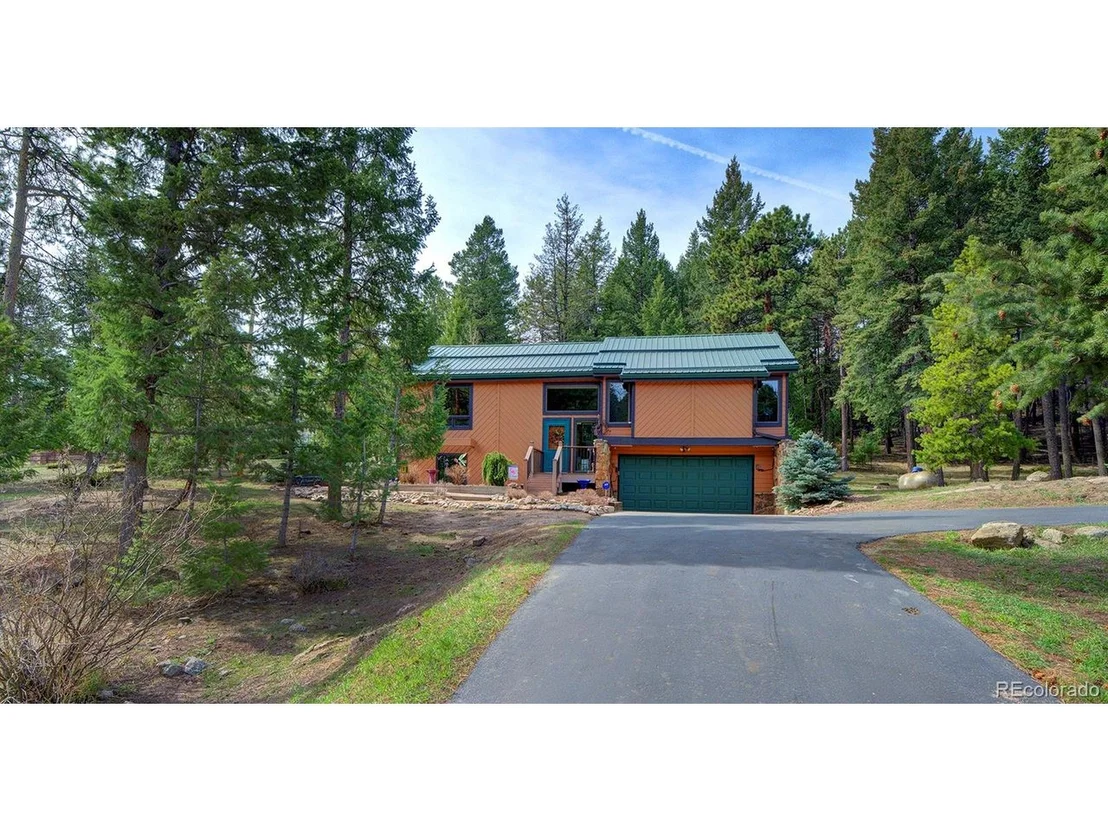 Photo of 25178 Stanley Park Rd