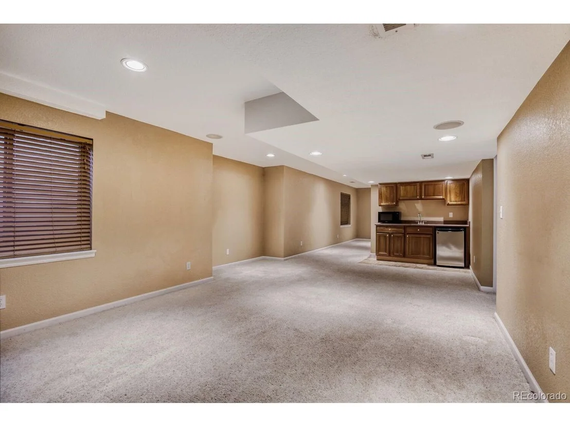Photo of 2826 Blue Jay Way